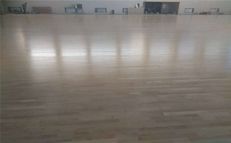 運(yùn)動(dòng)木地板伸縮縫是怎么工作的？