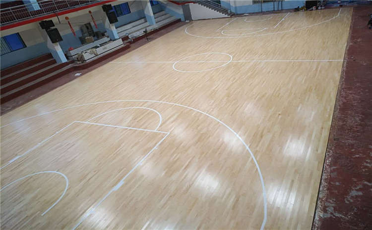 拼裝籃球場地板怎么維護