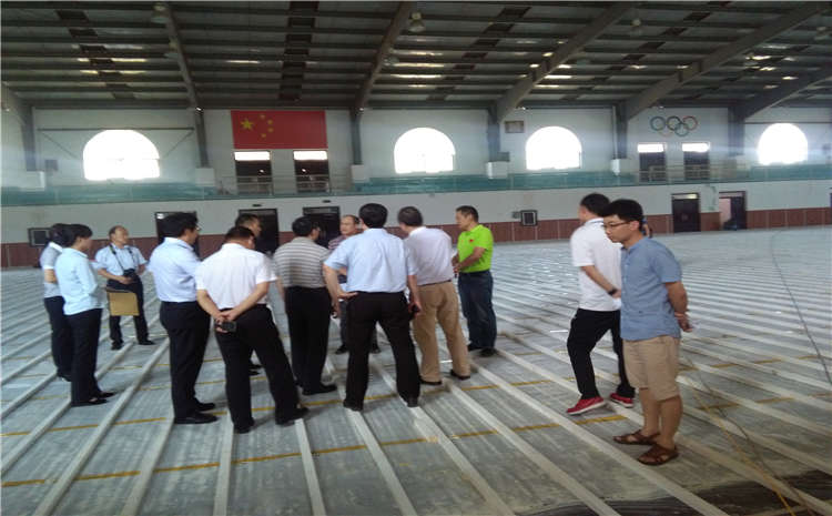 運動木地板采購這么想你就錯啦！