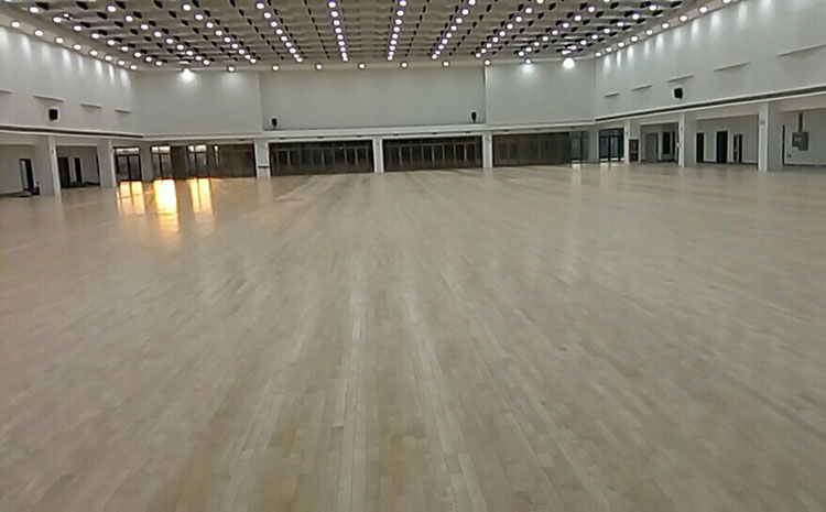 24mm厚風(fēng)雨操場木地板價格是多錢？