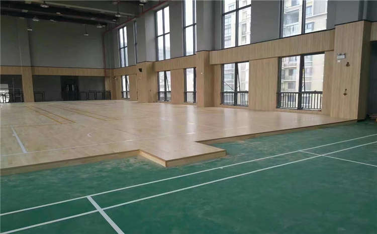 硬木企口運動木地板平常怎么保養(yǎng)？