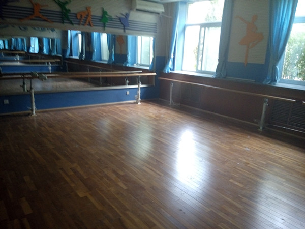 北京小學(xué)走讀部運(yùn)動木地板