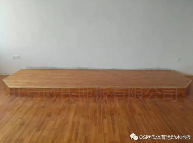 江西鷹潭第五中學(xué)的籃球場木地板，舞蹈房木地板，音樂房木地板案例圖1