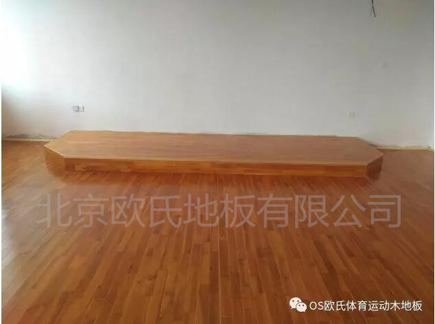江西鷹潭第五中學(xué)的籃球場木地板，舞蹈房木地板，音樂房木地板案例圖3