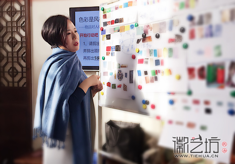 徽藝坊鐵畫藝人走進風(fēng)格色彩 (26)