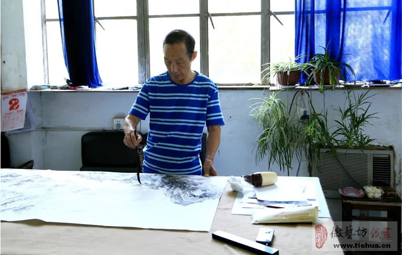 安徽揚(yáng)子鱷國(guó)家級(jí)自然保護(hù)區(qū)管理局定制蕪湖鐵畫(huà)作為會(huì)議接待大廳壁畫(huà)