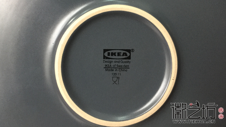 徽藝坊宜家風(fēng)亞灰瓷盤鐵畫《馬到成功》背面細(xì)節(jié)