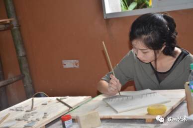 國(guó)家藝術(shù)基金蕪湖鐵畫(huà)人才培養(yǎng)項(xiàng)目赴皖南景德鎮(zhèn)考察 (8)