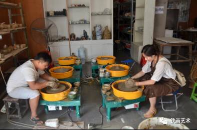 國(guó)家藝術(shù)基金蕪湖鐵畫(huà)人才培養(yǎng)項(xiàng)目赴皖南景德鎮(zhèn)考察 (10)