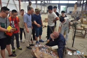 國(guó)家藝術(shù)基金蕪湖鐵畫(huà)人才培養(yǎng)項(xiàng)目赴皖南景德鎮(zhèn)考察 (19)