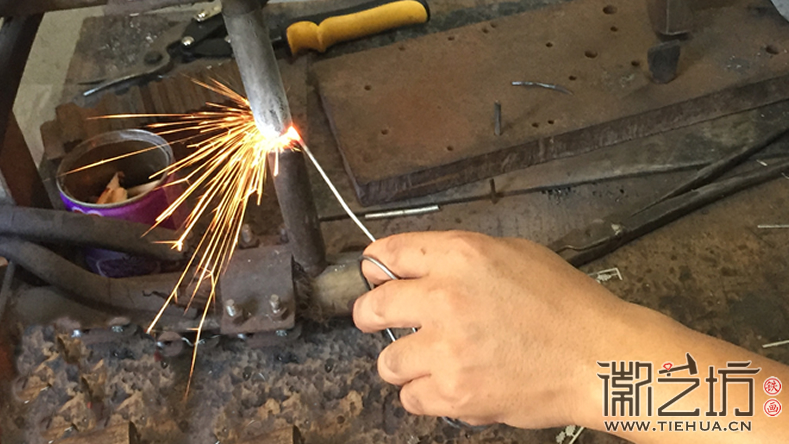 蕪湖鐵畫藝人周黃龍 (3)